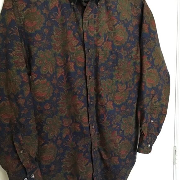 Vintage Banana Republic Safari & Travel Clothing Co Shirt - Picture 4 of 8